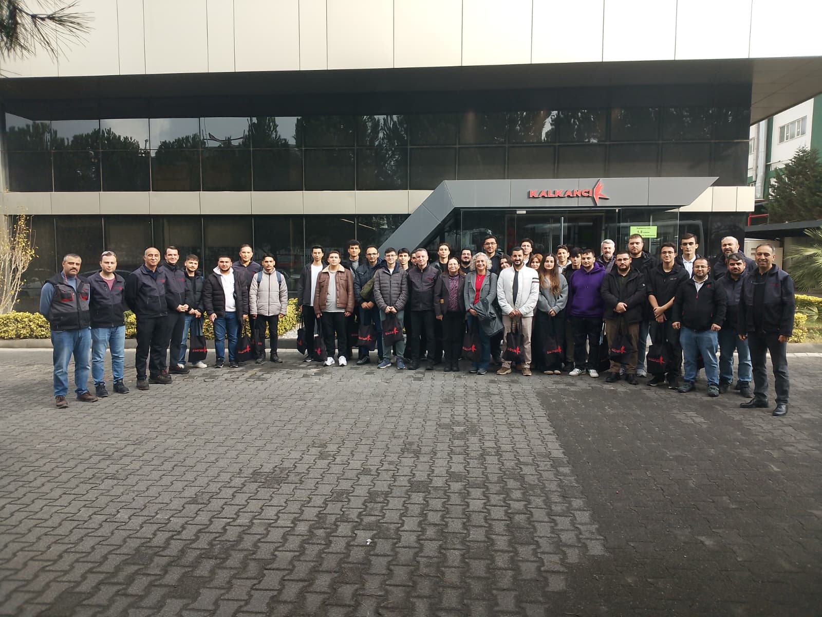 WhatsApp Image 2025-12-17 at 16.11.00.jpeg (229 KB)